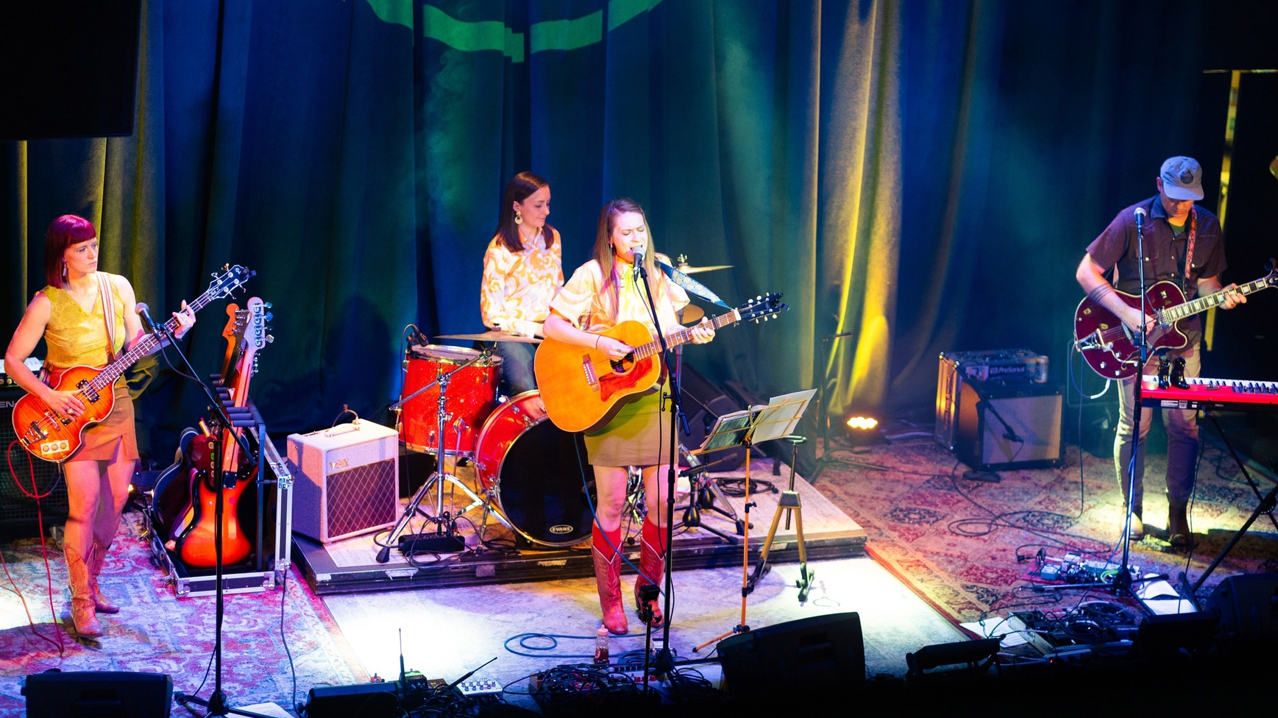 Big Turn Music Fest Bethany Larson and the Bees Knees